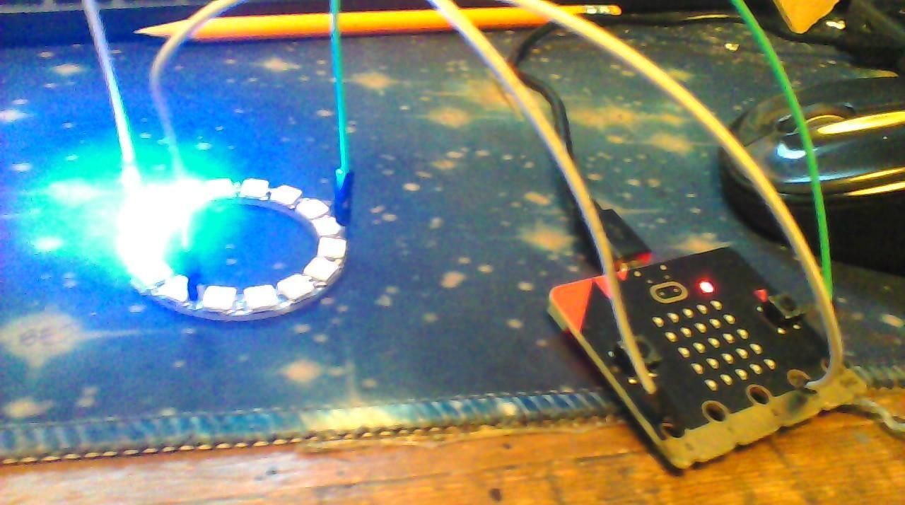 How to Connect Neopixel Ring to the Micro:bit and Make a Sound Level Display