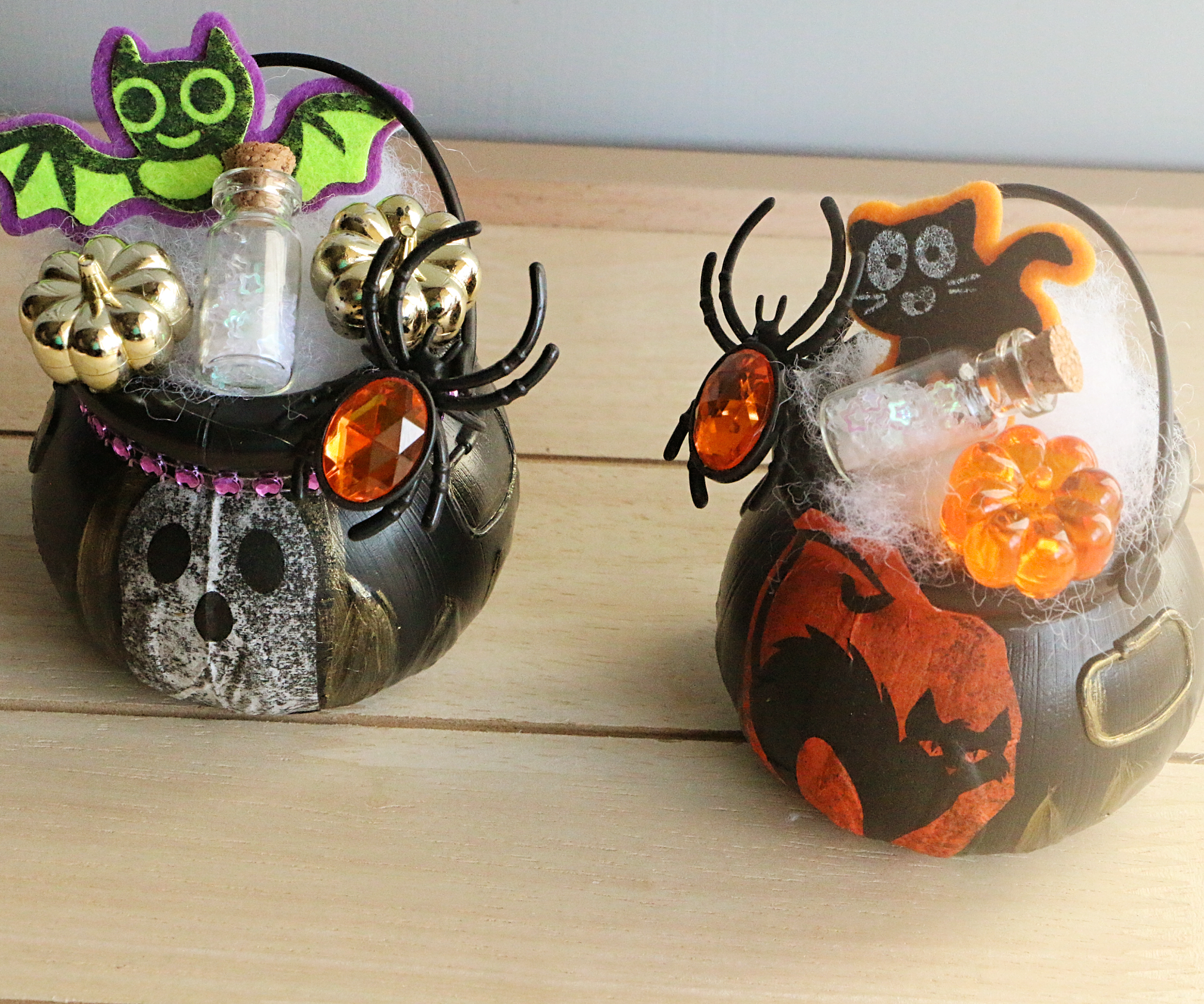 Dollar Tree Halloween Mini Cauldron Craft