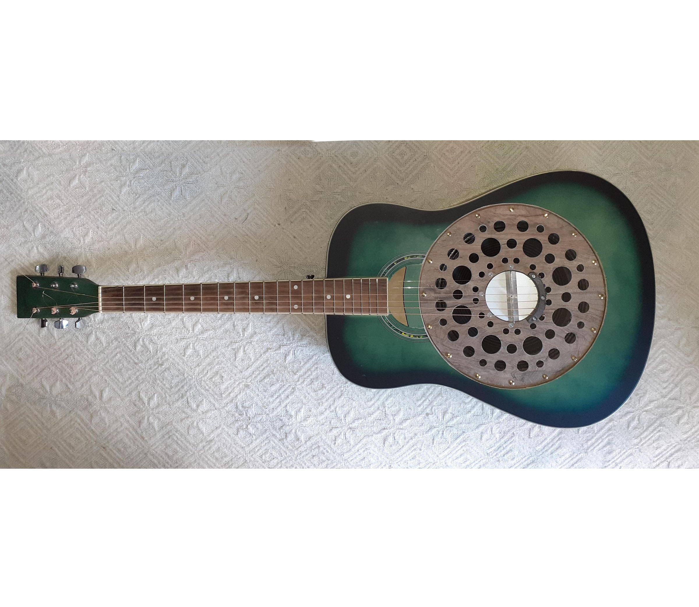 Loudspeaker Resonator Guitar -Model Z8.4