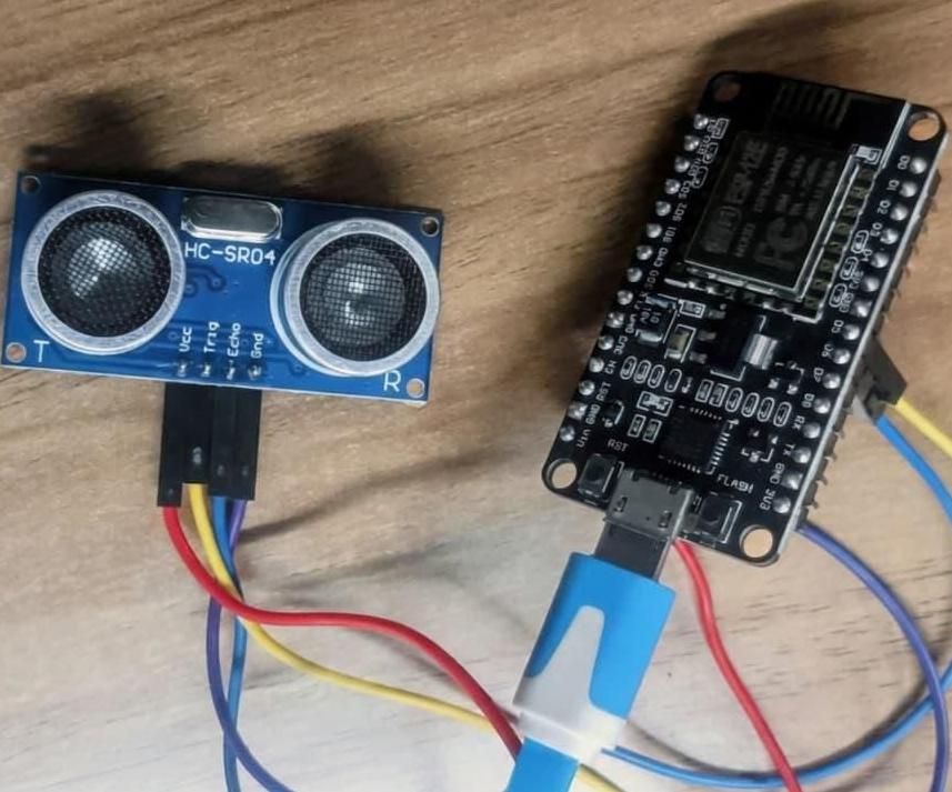 Real-Time Distance Monitoring With ESP8266 and KiwisIoT