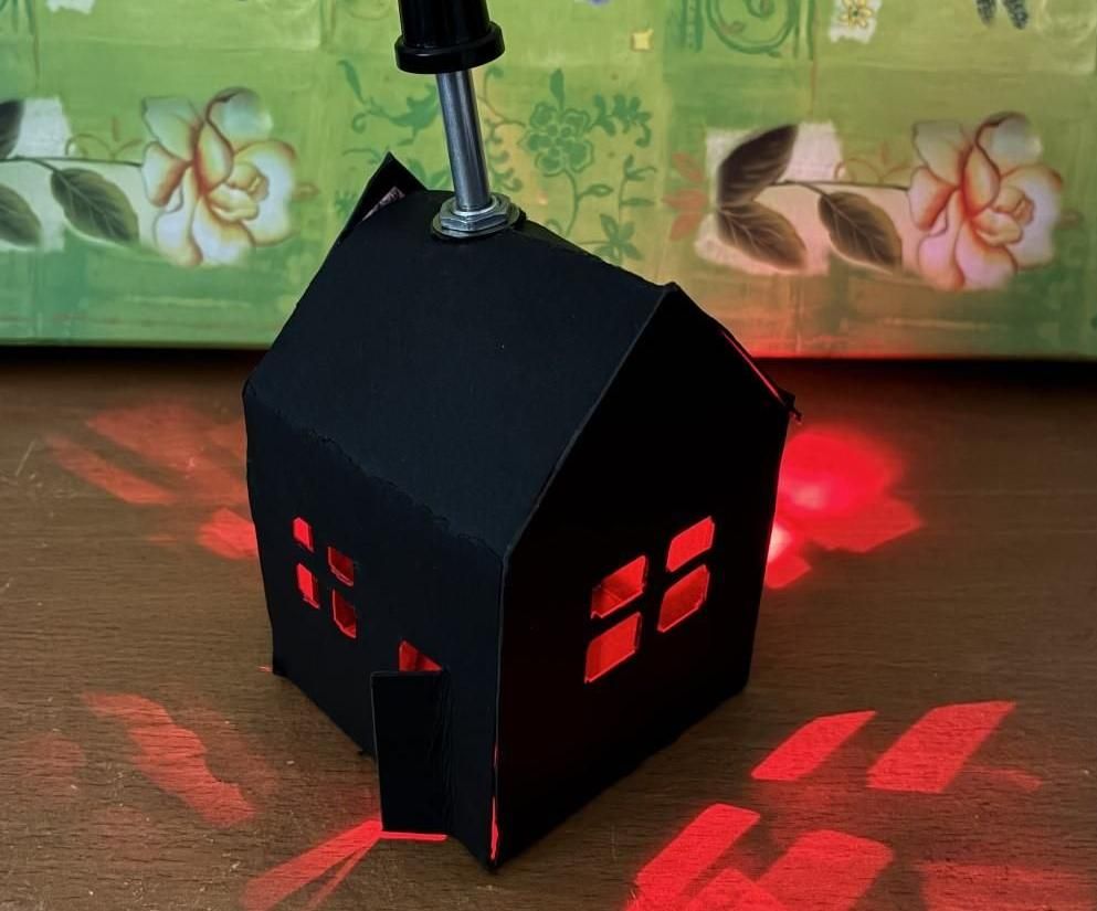 Toy Blinking Halloween House
