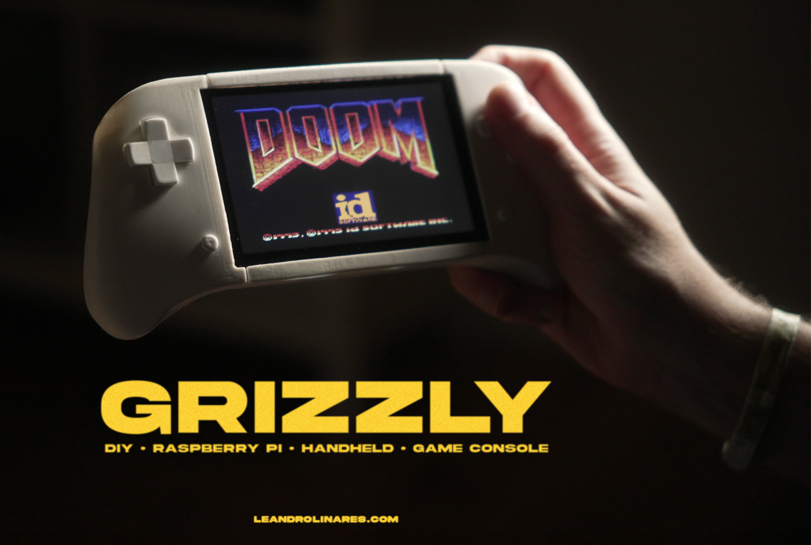 GRIZZLY - Handheld Game Console