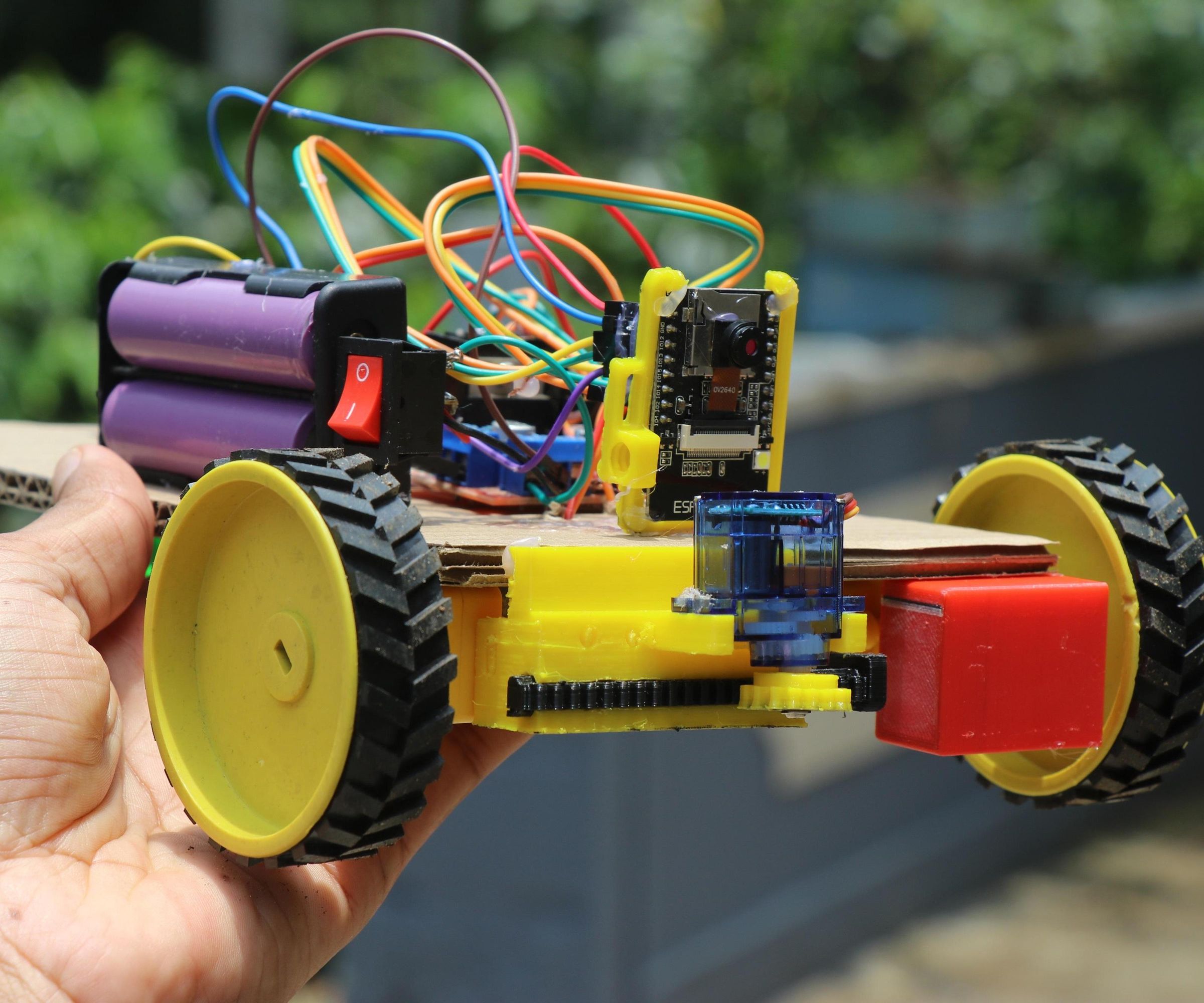 Make Wi-Fi Controlled Robotic Camera Car With Gripper