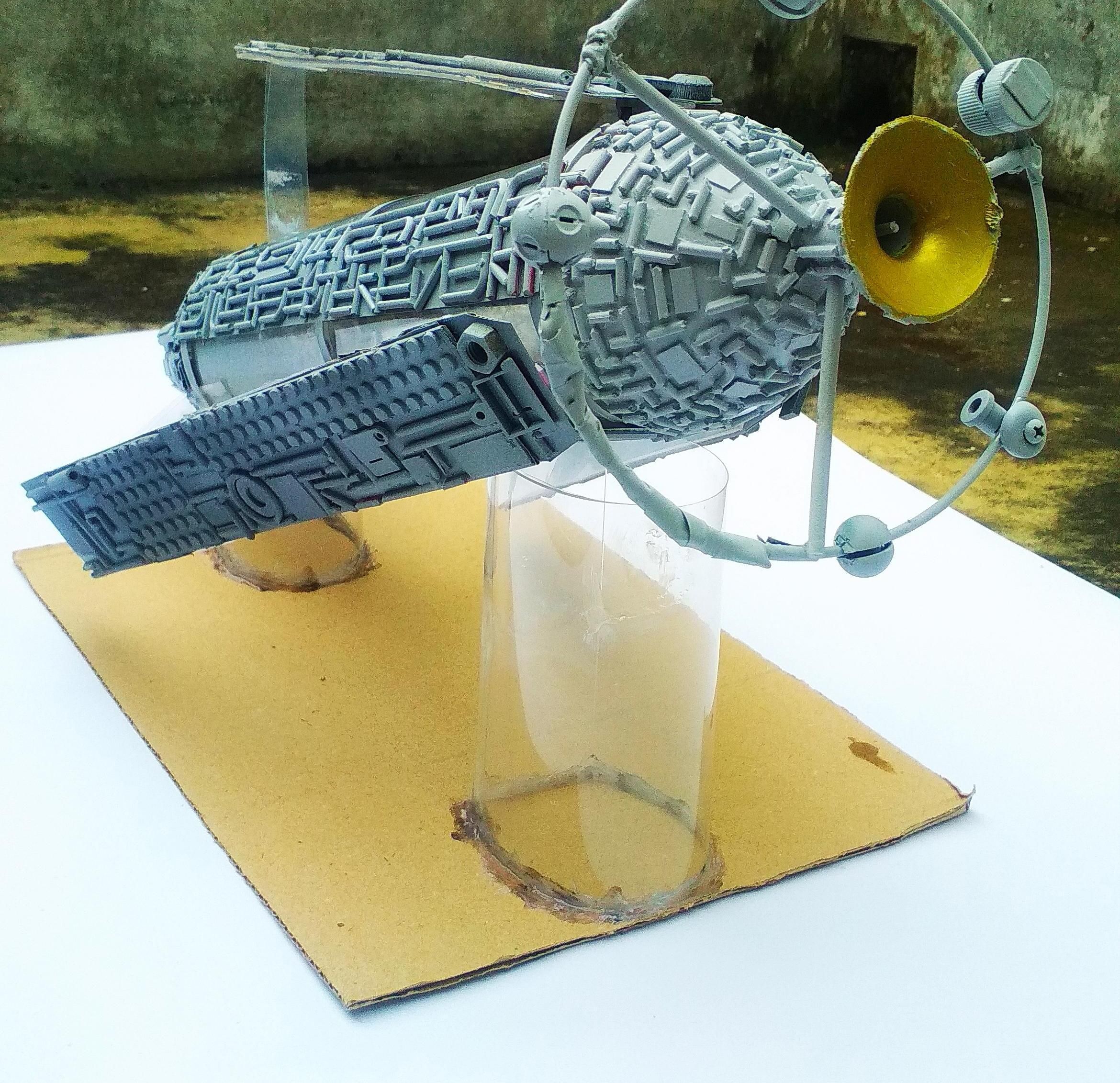 DIY Plastic Bottle Space Colony Side 7 Scale 1 : 100000 (Gundam 79)