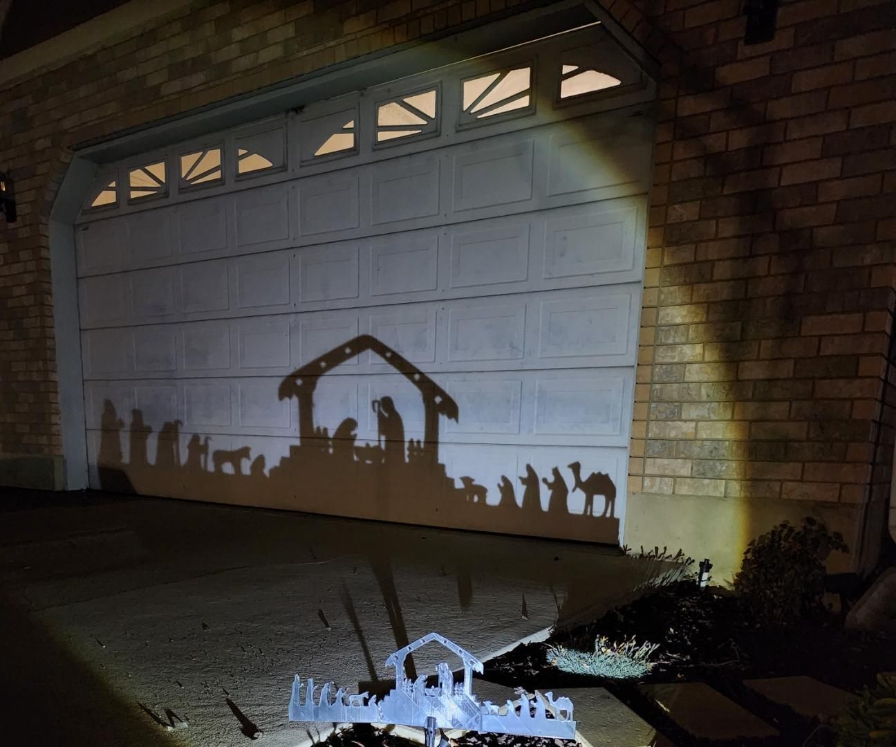 Garage Door Shadow Caster DIY
