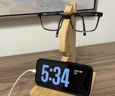 MONOLITHIC CLOCK DISPLAY/ IPHONE CHARGING STAND/ EYEGLASS HOLDER