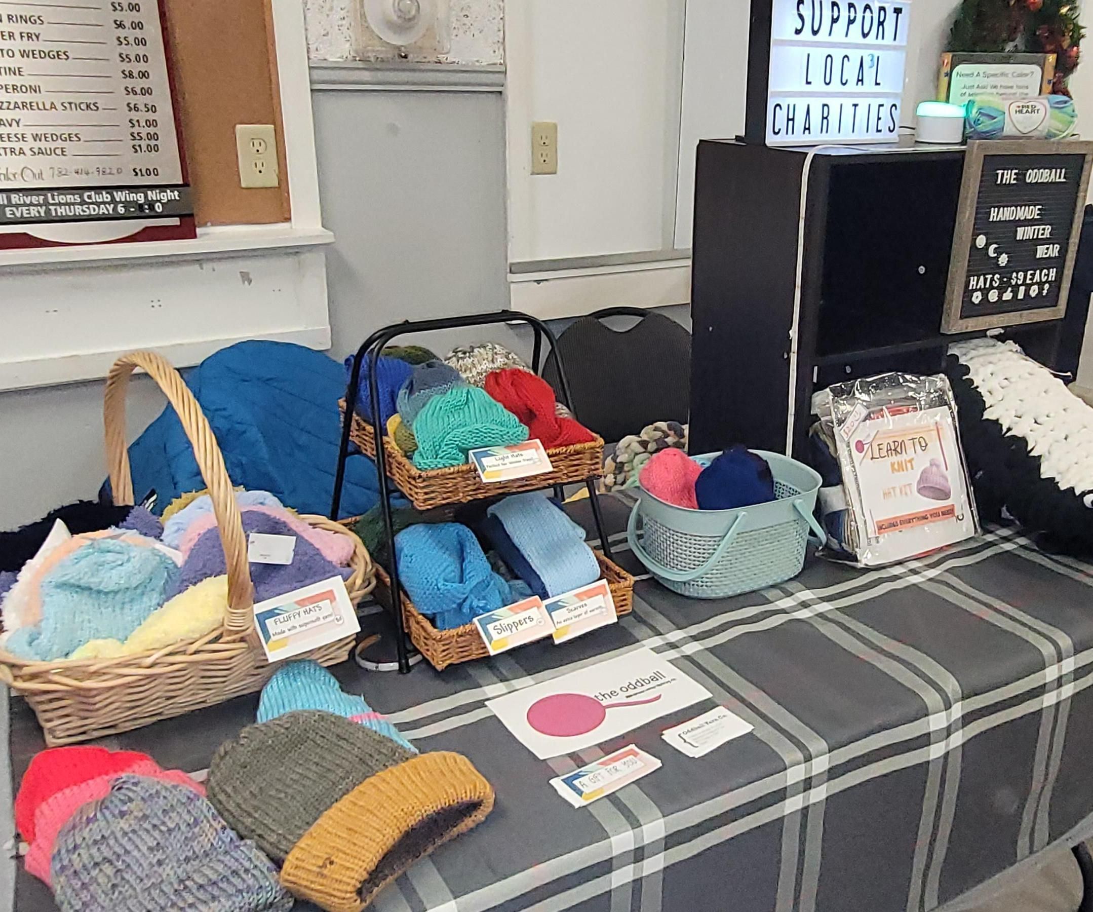 How to Set Up an AWESOME Craft Sale Table!