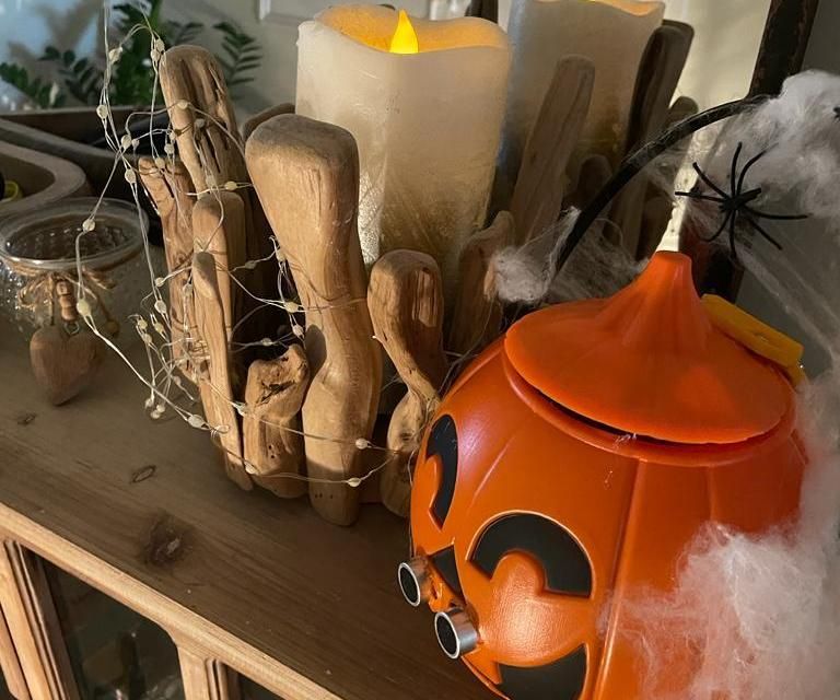 TRICK or TREAT Pumpkin