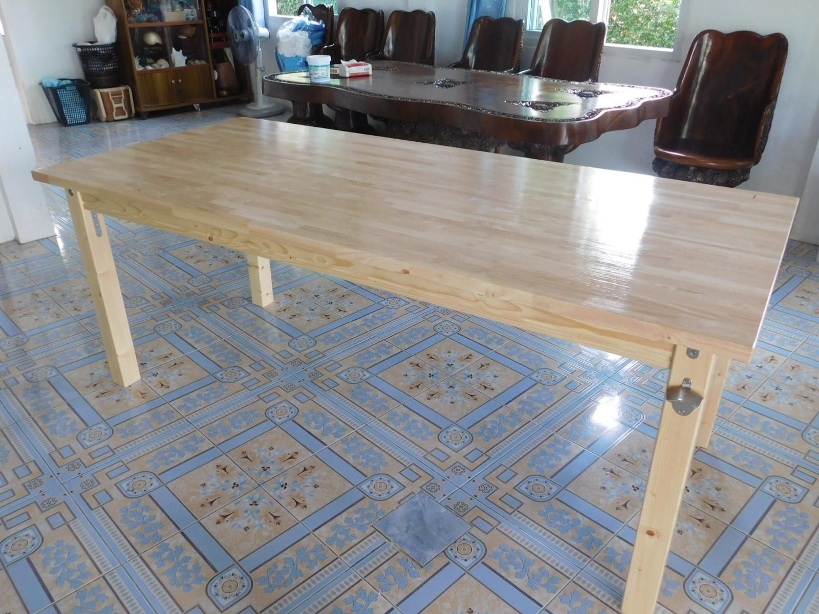 Basic Dining Table